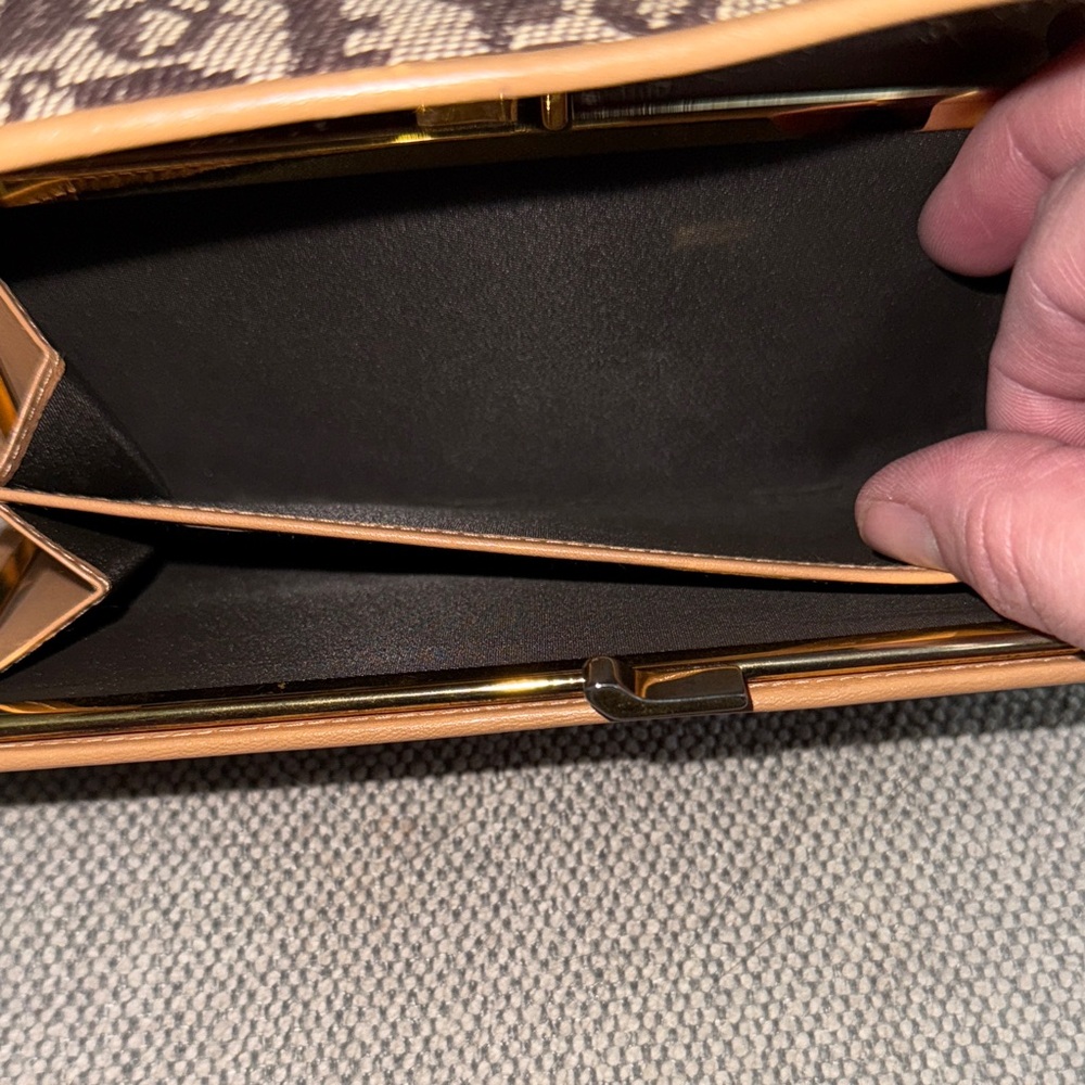 Dior Tan and Brown Monogram Wallet with snap clip close pouch. - Picture 6 of 13